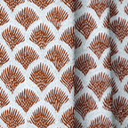 dwm:LR633471:close_up