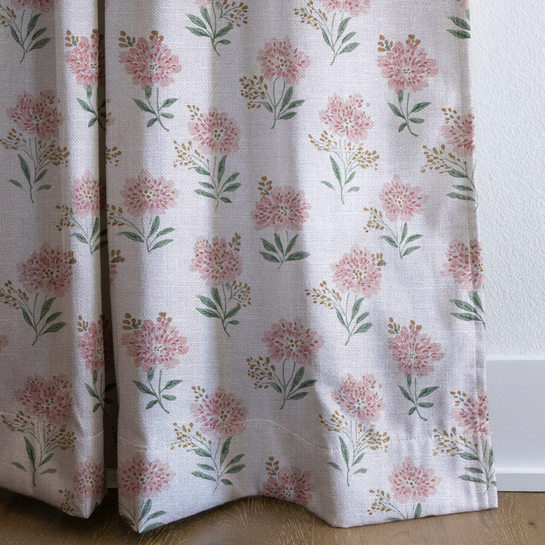 dwm:LR641443:corner_closeup_cropped