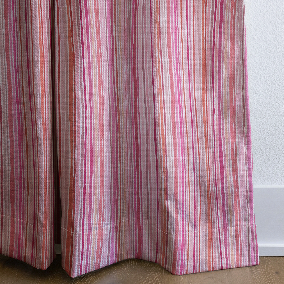 dwm:LR641800:corner_closeup_cropped