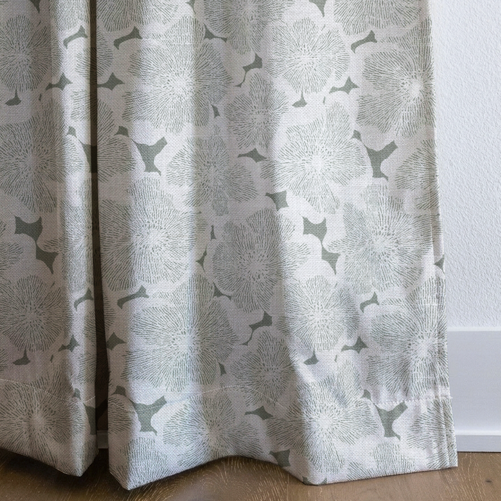 dwm:LR679423:corner_closeup_cropped