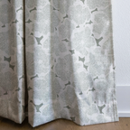 dwm:LR679423:corner_closeup_cropped