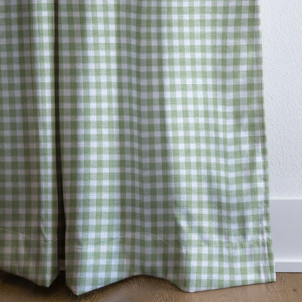 dwm:LR689364:corner_closeup_cropped