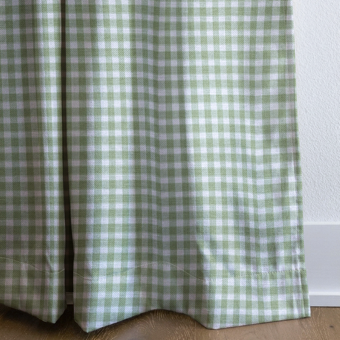 dwm:LR689364:corner_closeup_cropped