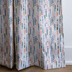 dwm:LR693700:corner_closeup_cropped