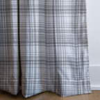dwm:LR778073:corner_closeup_cropped