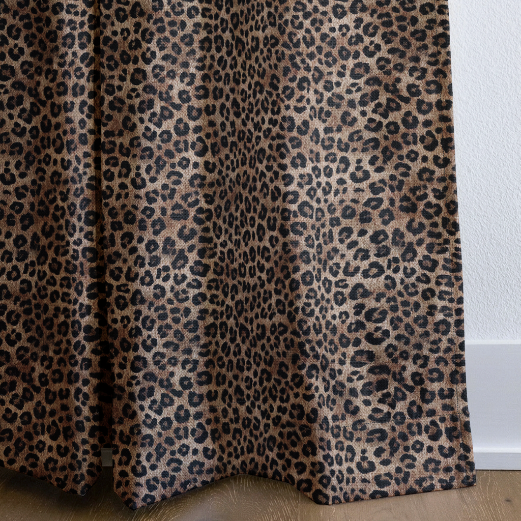 dwm:LR887650:corner_closeup_cropped