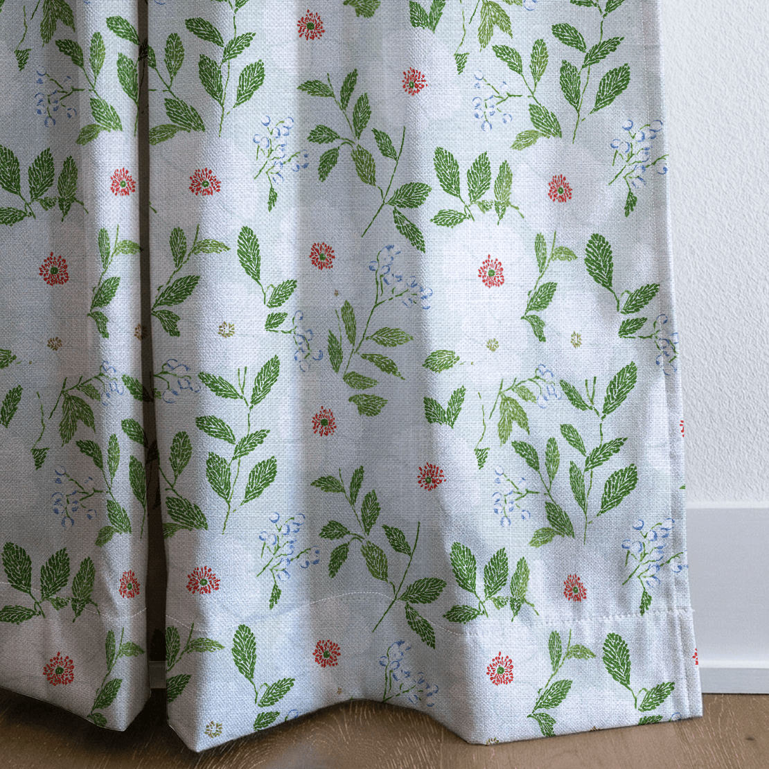 Belvoir Blooms - Curtain Panel - The Drapery