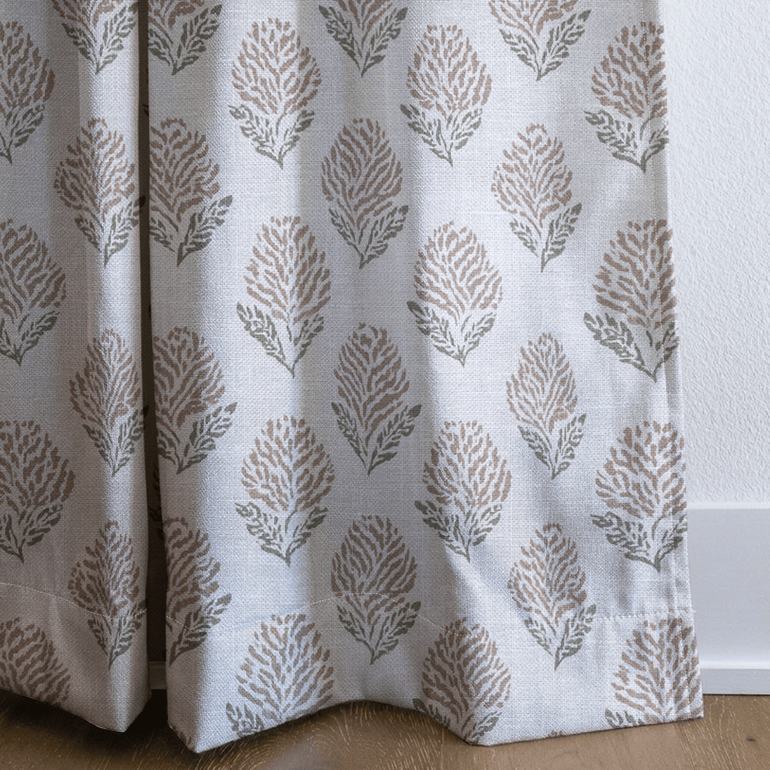 Bexford Blooms - Curtain Panel - The Drapery