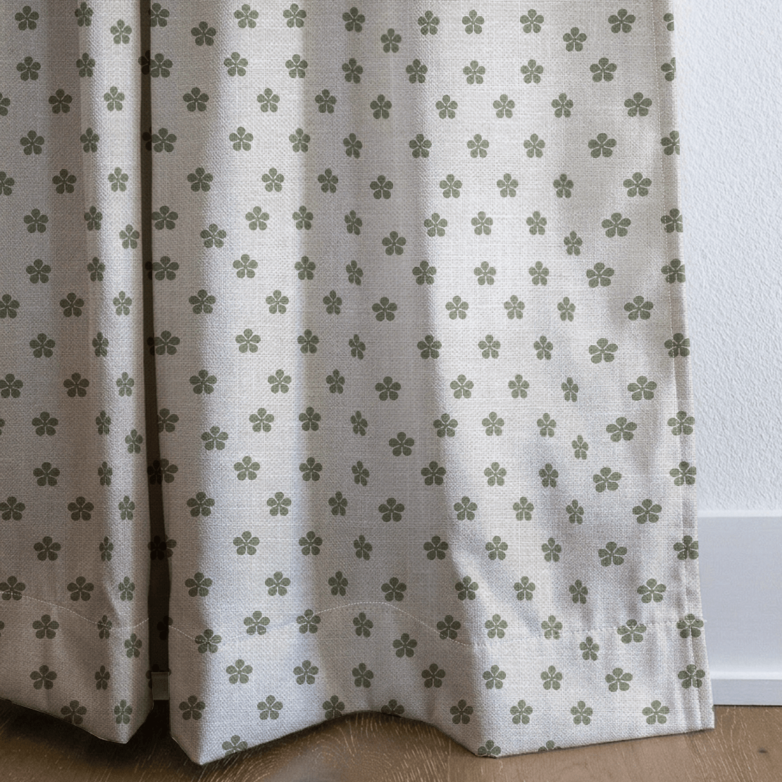 Clover Ditsy Bloom - Curtain Panel - The Drapery