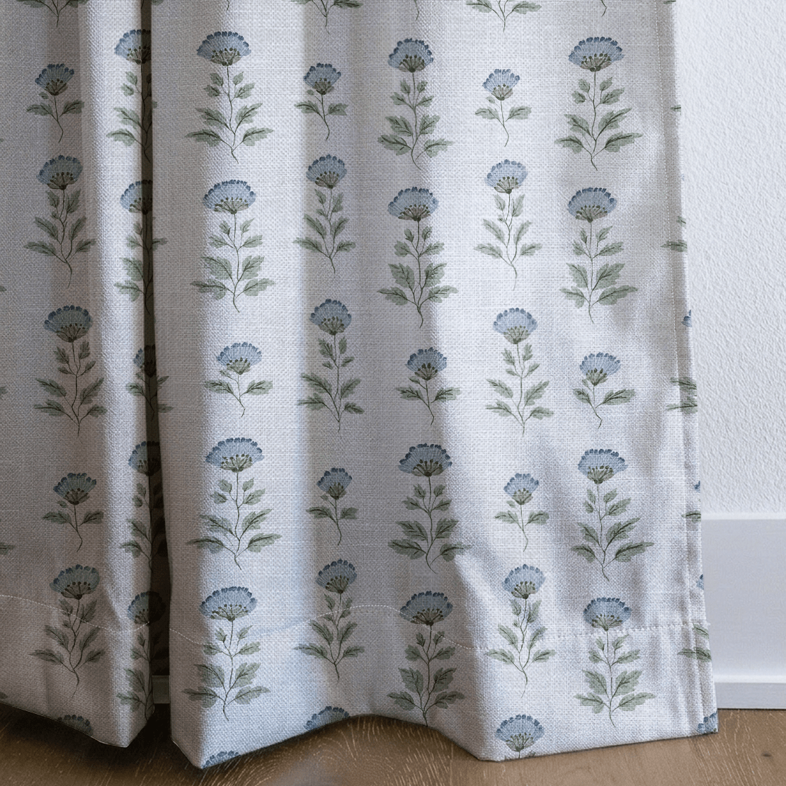 Delphine Sprig - Curtain Panel - The Drapery