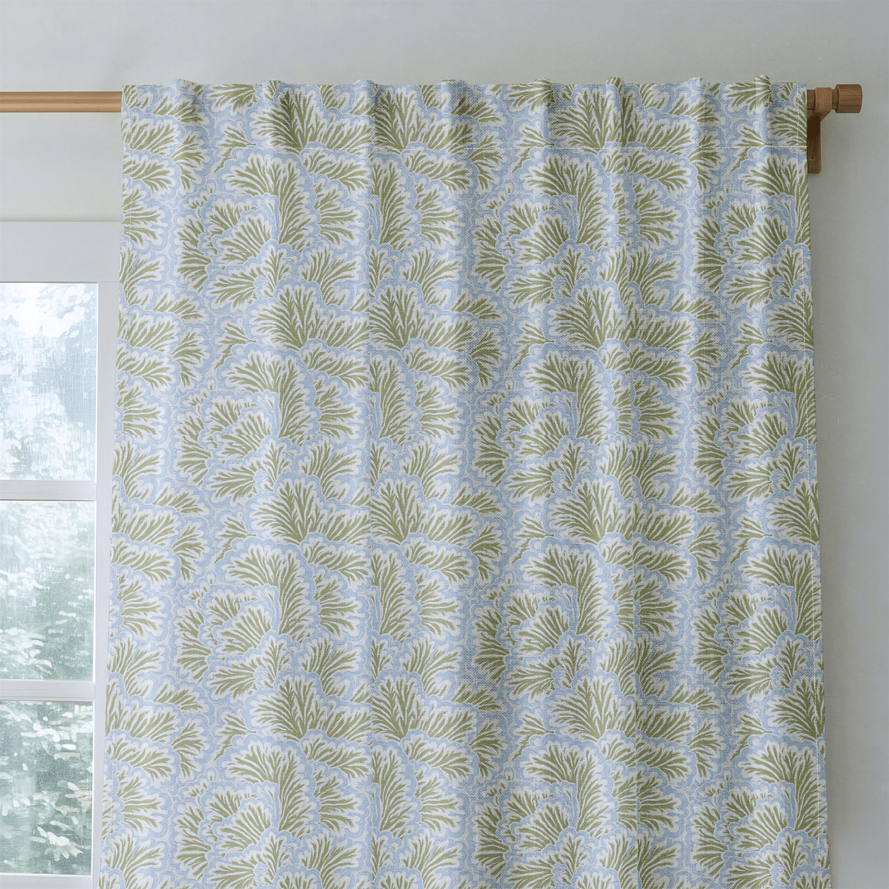 Winnie - The Drapery